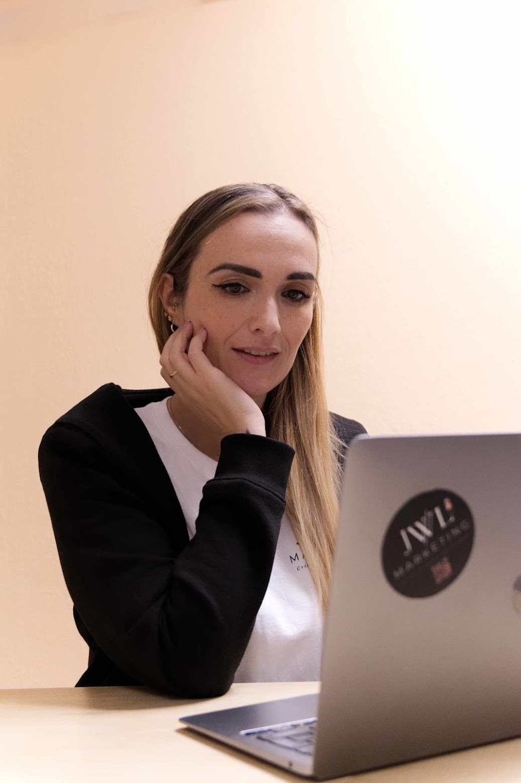 Suivi et maintenance mensuelle — JWL Marketing